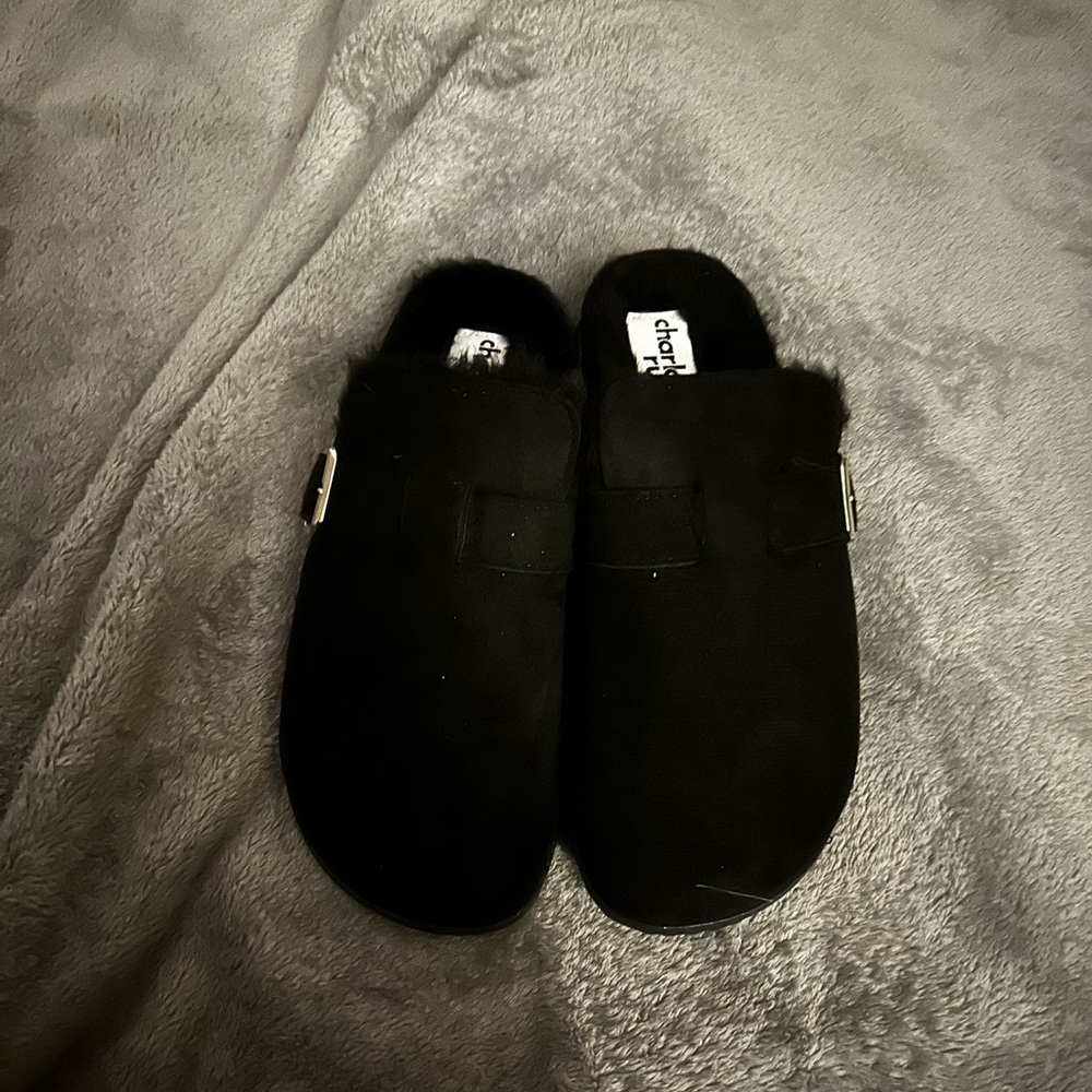 Women’s slide on shoes